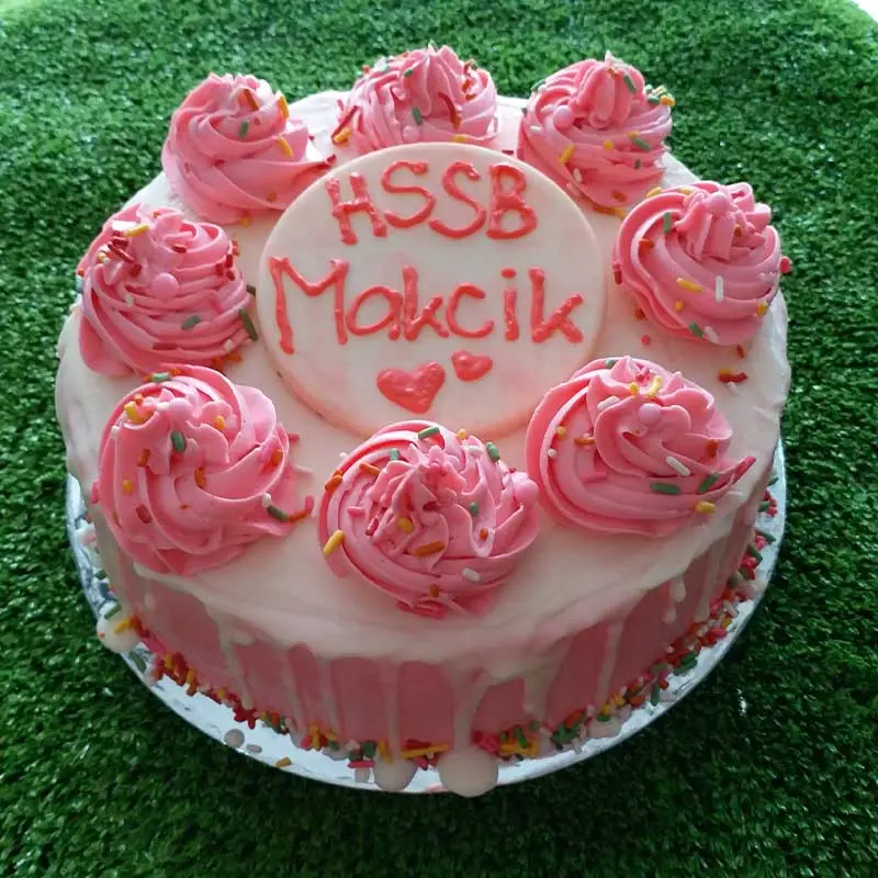 Kue Tart Custom Pink Cream